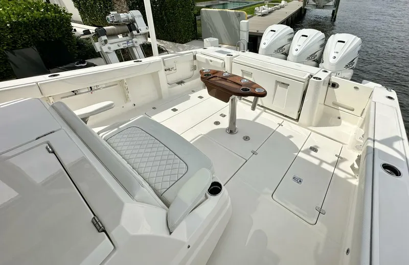 Slide: The Image of Pursuit 378 2022 - 15