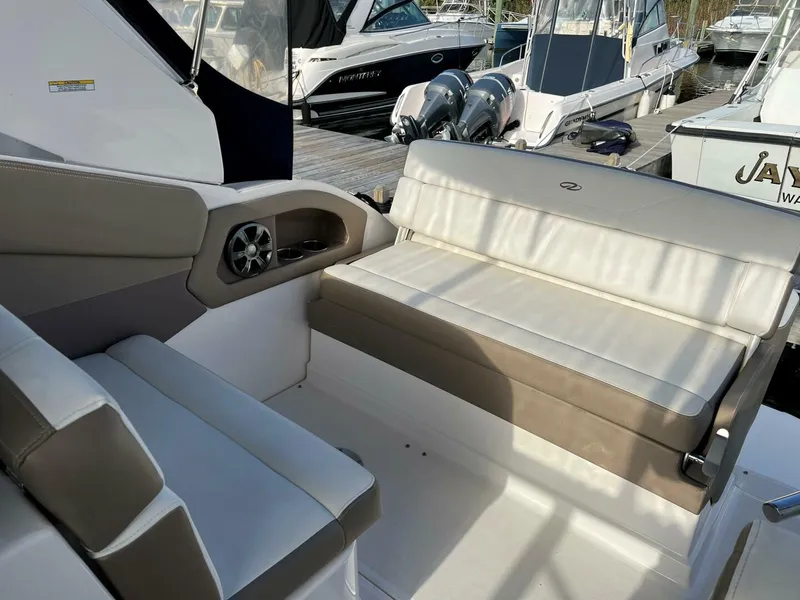 Slide: The Image of Regal 28 Express 2017 - 8