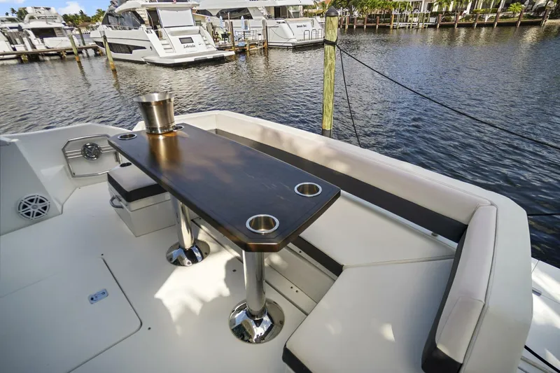 Slide: The Image of Cruisers 54 Cantius 2019 - 12
