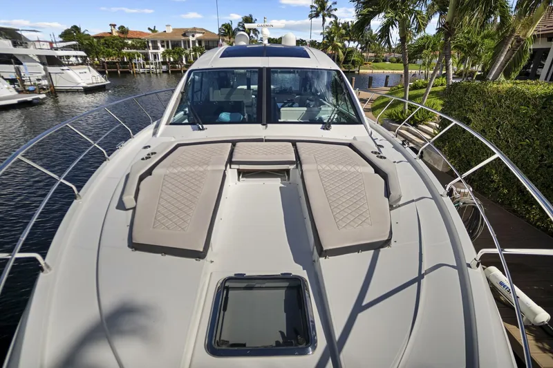 Slide: The Image of Cruisers 54 Cantius 2019 - 16