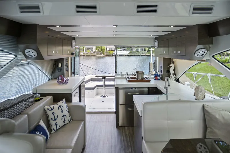 Slide: The Image of Cruisers 54 Cantius 2019 - 20
