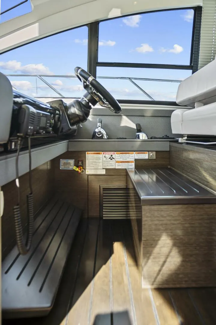 Slide: The Image of Cruisers 54 Cantius 2019 - 27