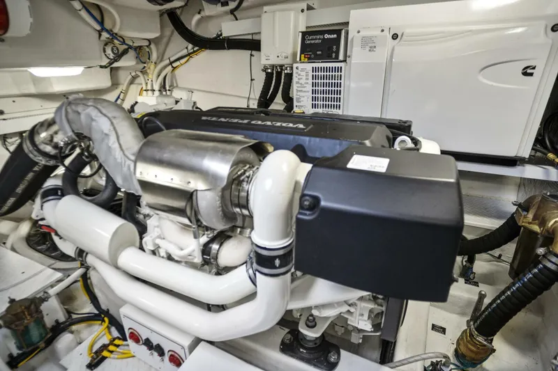 Slide: The Image of Cruisers 54 Cantius 2019 - 49