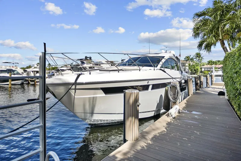 Slide: The Image of Cruisers 54 Cantius 2019 - 6