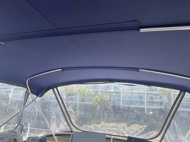Slide: The Image of Chris-Craft 427 Catalina 1989 - 3