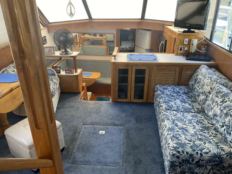Slide: The Image of Chris-Craft 427 Catalina 1989 - 4