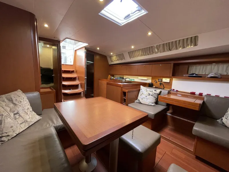 Slide: The Image of Beneteau Oceanis 45 2017 - 35