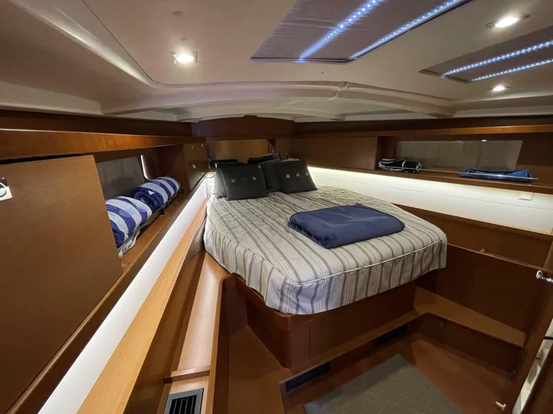 Slide: The Image of Beneteau Oceanis 45 2017 - 38