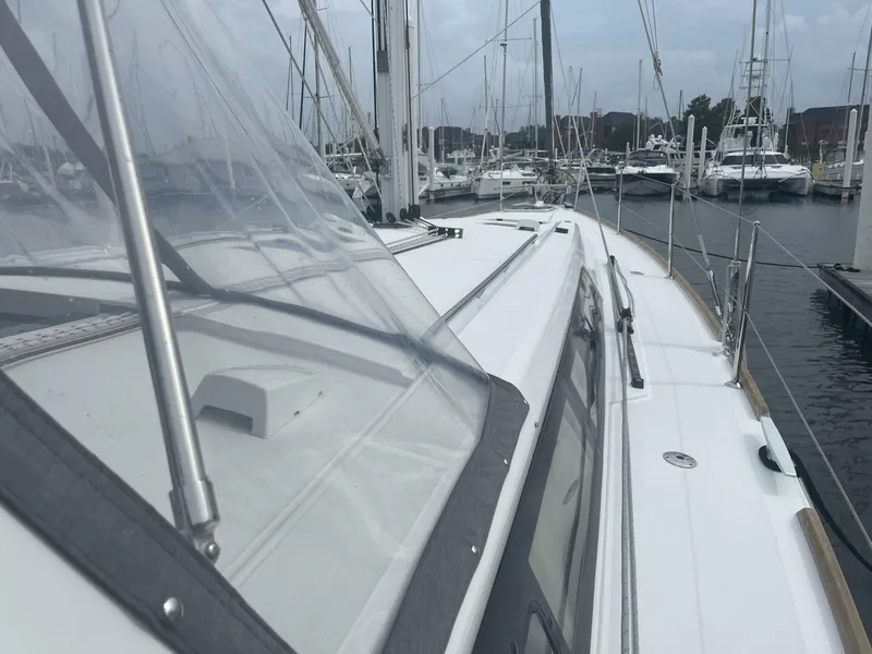 Slide: The Image of Beneteau Oceanis 45 2017 - 8