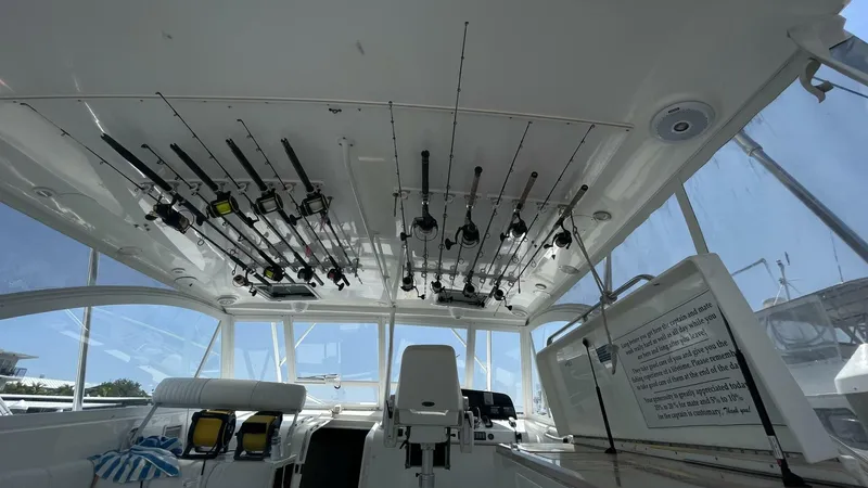 Slide: The Image of Luhrs 41 Open 2006 - 16
