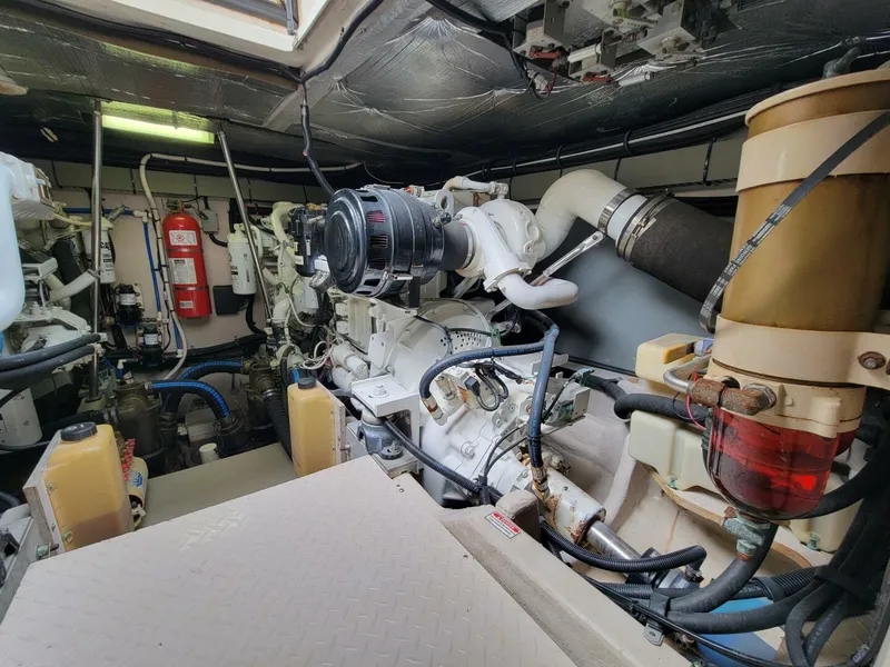 Slide: The Image of Sea Ray 540 Sundancer 2000 - 118