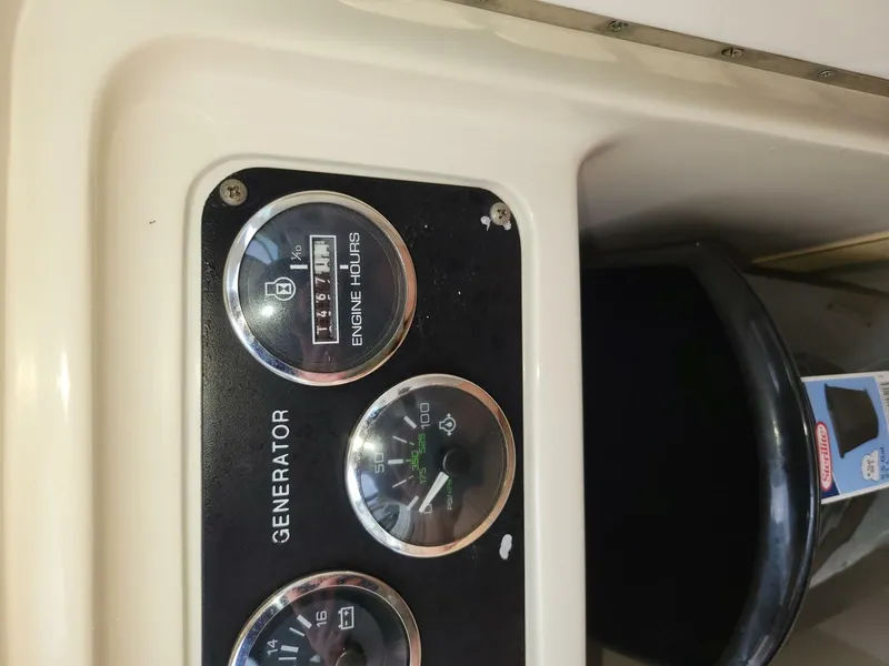 Slide: The Image of Sea Ray 540 Sundancer 2000 - 127