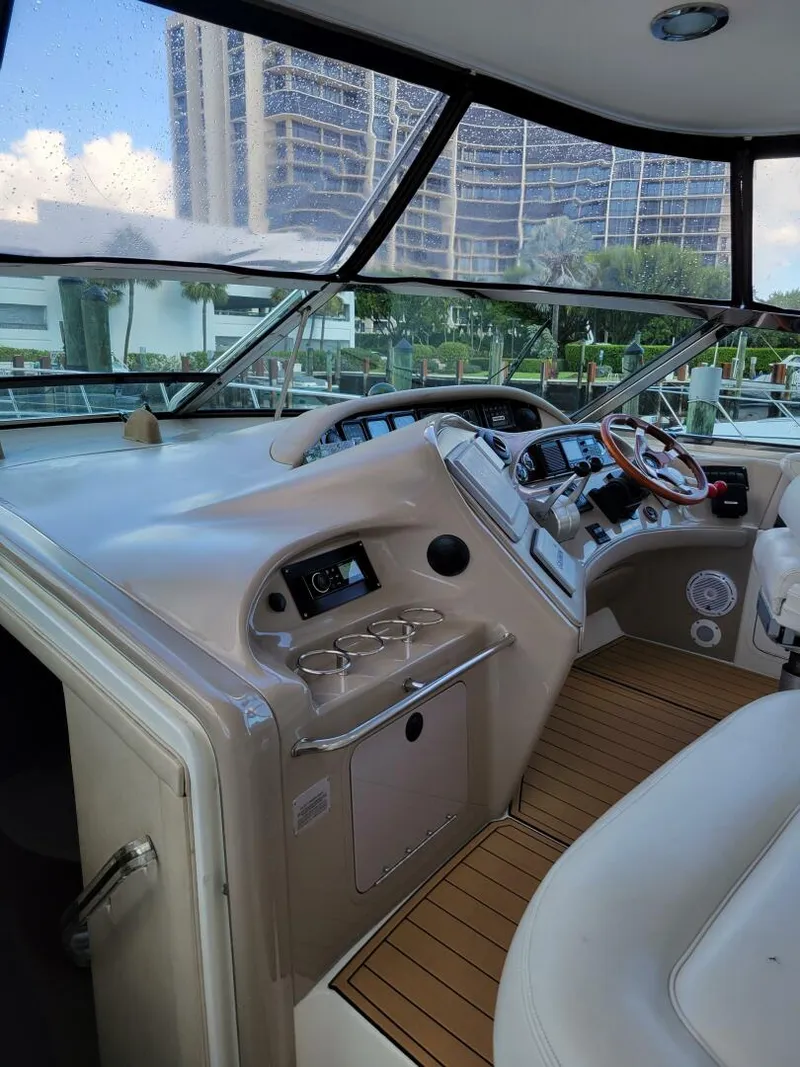 Slide: The Image of Sea Ray 540 Sundancer 2000 - 25