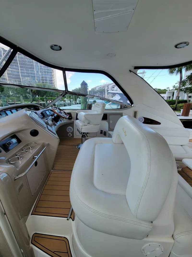 Slide: The Image of Sea Ray 540 Sundancer 2000 - 26