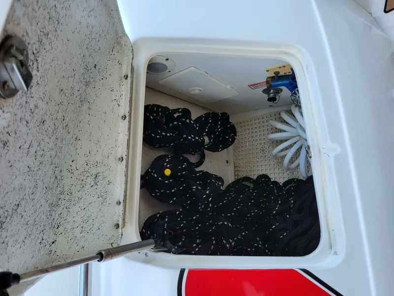 Slide: The Image of Sea Ray 540 Sundancer 2000 - 39
