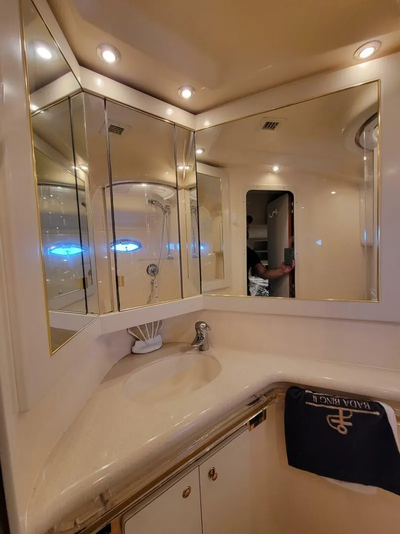 Slide: The Image of Sea Ray 540 Sundancer 2000 - 58