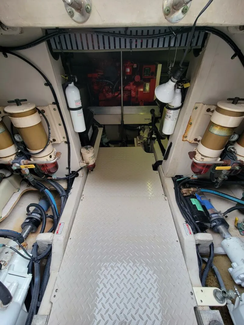 Slide: The Image of Sea Ray 540 Sundancer 2000 - 98