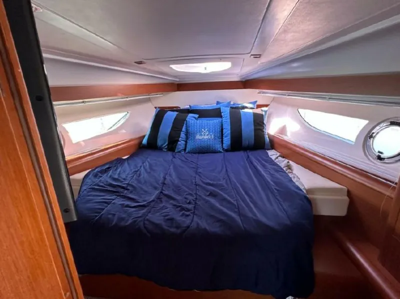 Slide: The Image of Beneteau Gran Turismo 2013 - 13
