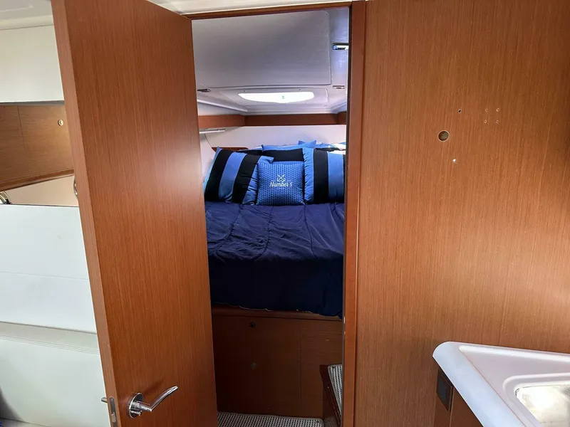 Slide: The Image of Beneteau Gran Turismo 2013 - 14