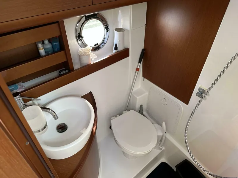 Slide: The Image of Beneteau Gran Turismo 2013 - 20