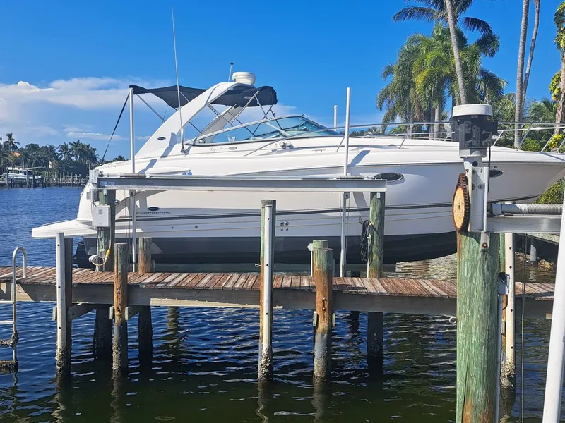 Slide: The Image of Chaparral 330 Signature Cruiser 2005 - 2