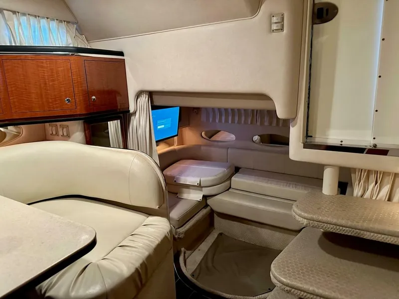 Slide: The Image of Sea Ray Sundancer 2002 - 19