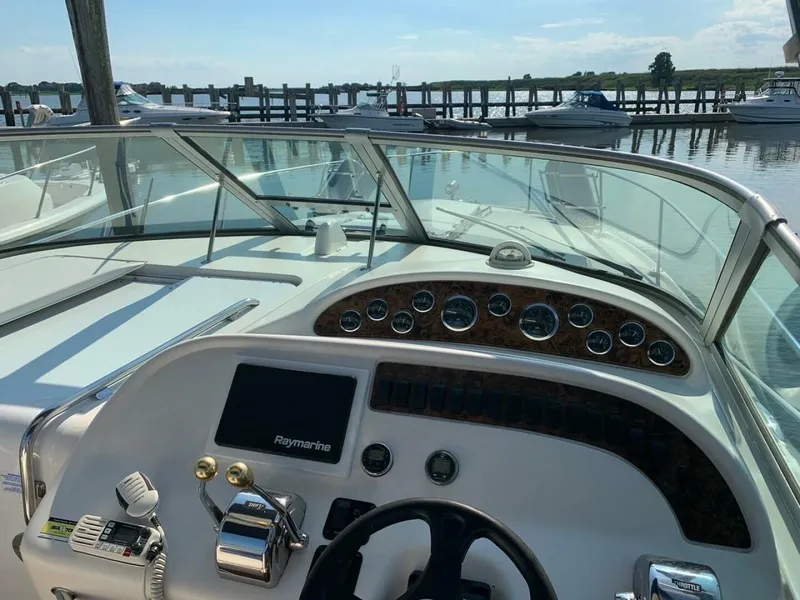 Slide: The Image of Sea Ray Sundancer 2002 - 8