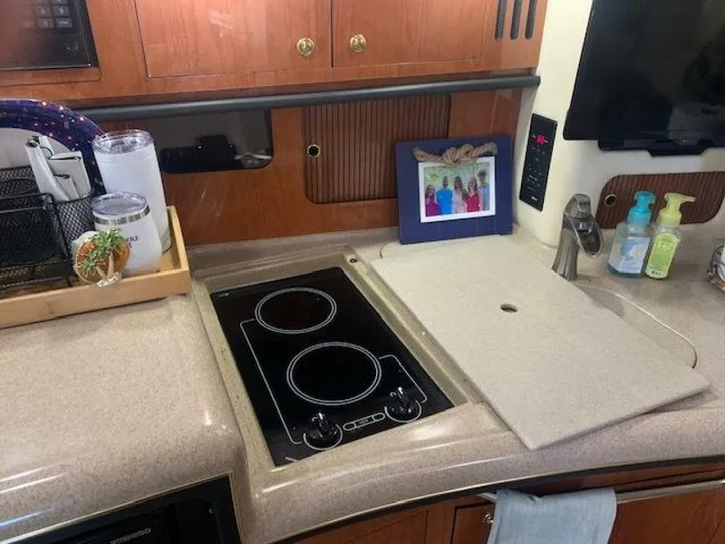 Slide: The Image of Sea Ray 340 Sundancer 2001 - 22