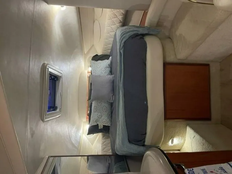 Slide: The Image of Sea Ray 340 Sundancer 2001 - 36