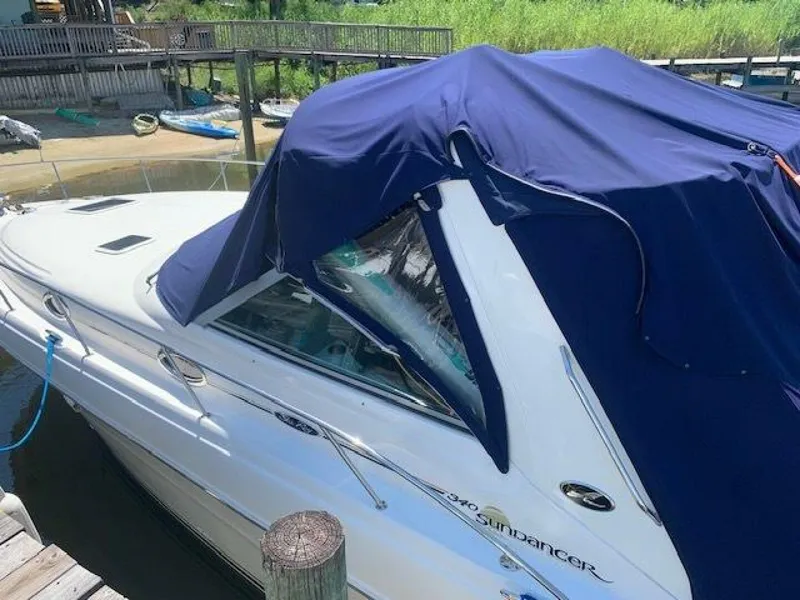 Slide: The Image of Sea Ray 340 Sundancer 2001 - 8