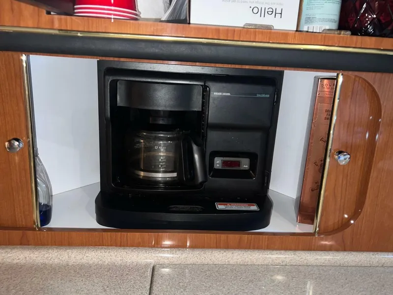 Slide: The Image of Sea Ray 460 Sundancer 2002 - 35