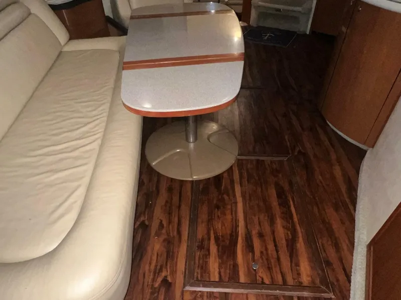Slide: The Image of Sea Ray 460 Sundancer 2002 - 49