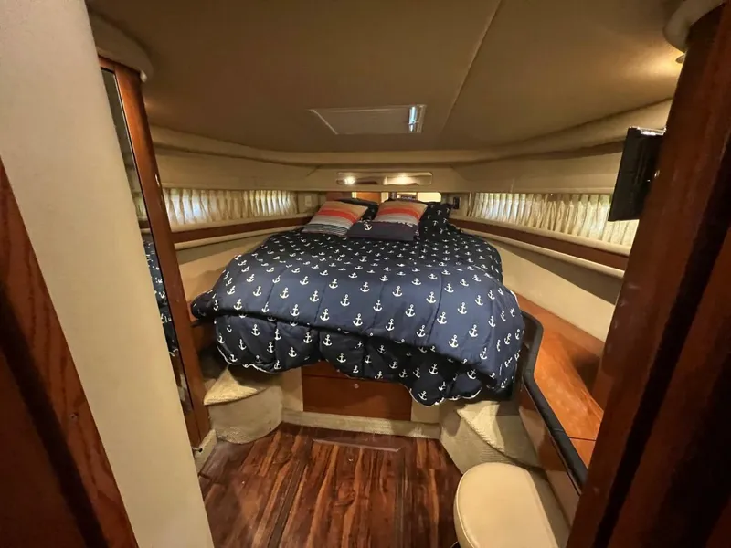 Slide: The Image of Sea Ray 460 Sundancer 2002 - 51