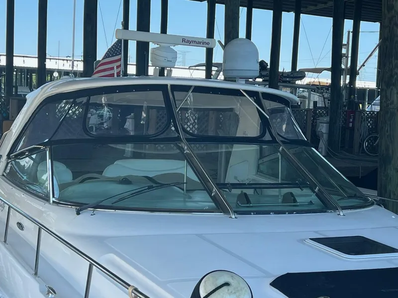 Slide: The Image of Sea Ray 460 Sundancer 2002 - 6