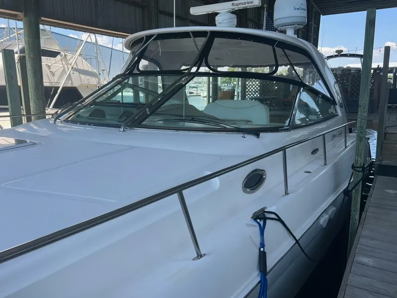 Slide: The Image of Sea Ray 460 Sundancer 2002 - 7