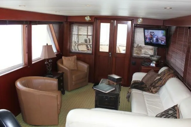 Slide: The Image of Hatteras Motor Yacht 1965 - 14