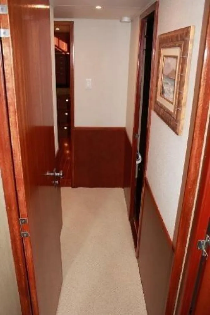 Slide: The Image of Hatteras Motor Yacht 1965 - 32