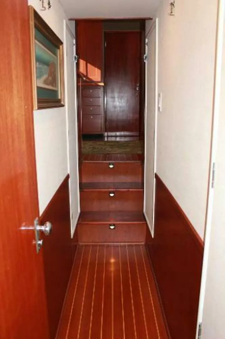 Slide: The Image of Hatteras Motor Yacht 1965 - 33