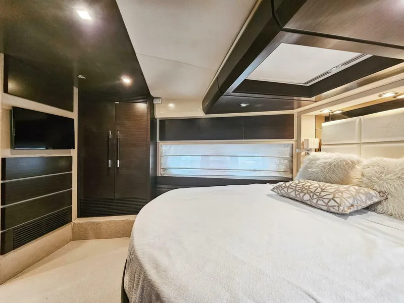Slide: The Image of Azimut 70 2013 - 47