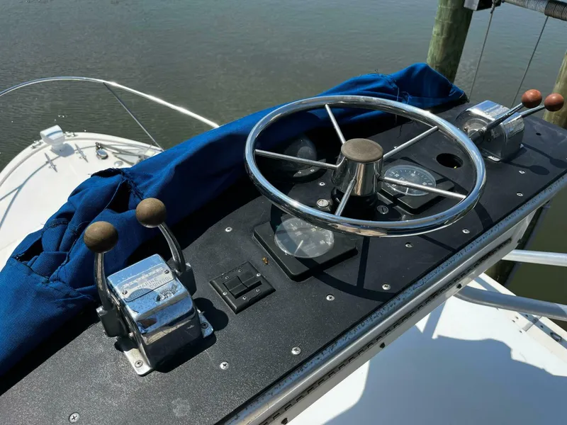 Slide: The Image of North Coast 24 Express Sportfish 1988 - 31