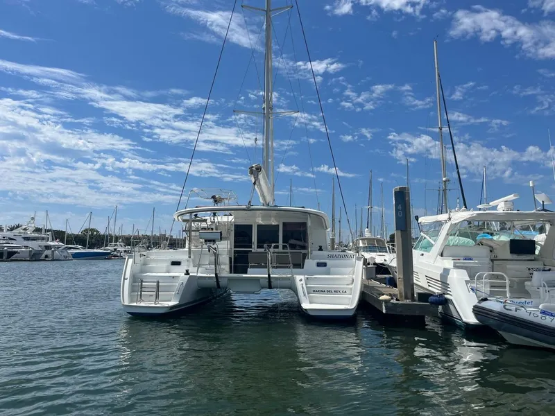 Slide: The Image of Lagoon 400 S2 2016 - 2