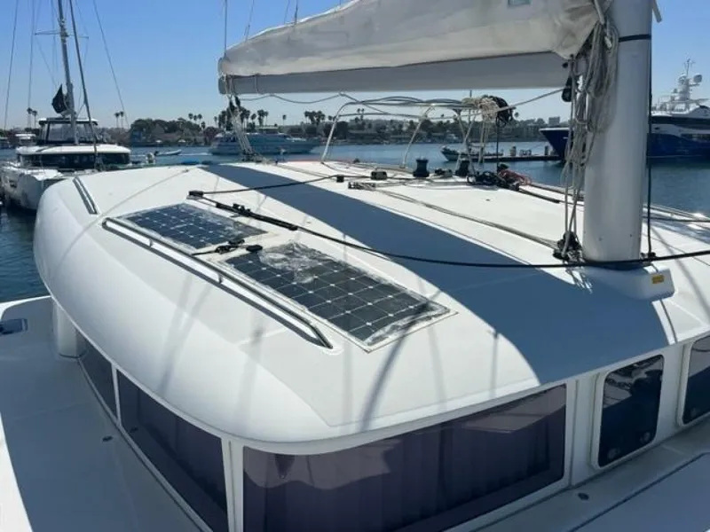 Slide: The Image of Lagoon 400 S2 2016 - 5