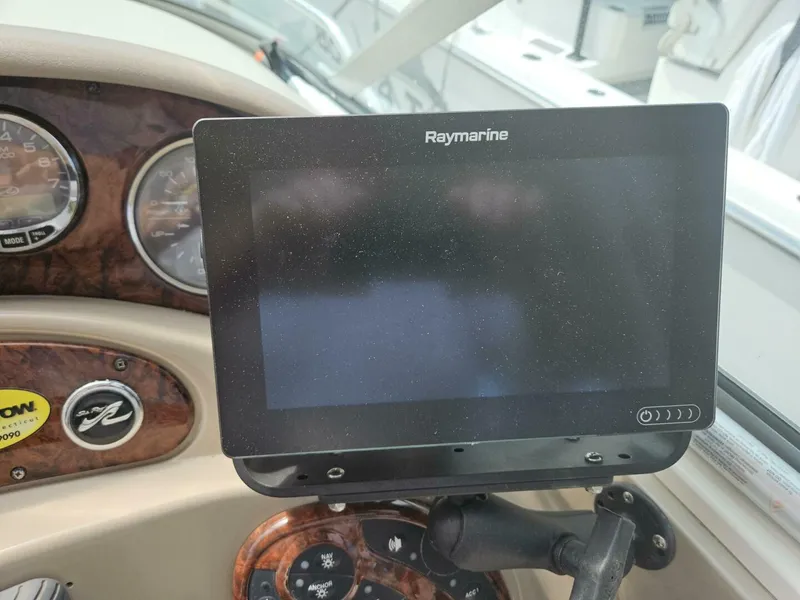 Slide: The Image of Sea Ray 2004 - 17