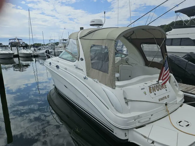 Slide: The Image of Sea Ray 2004 - 36