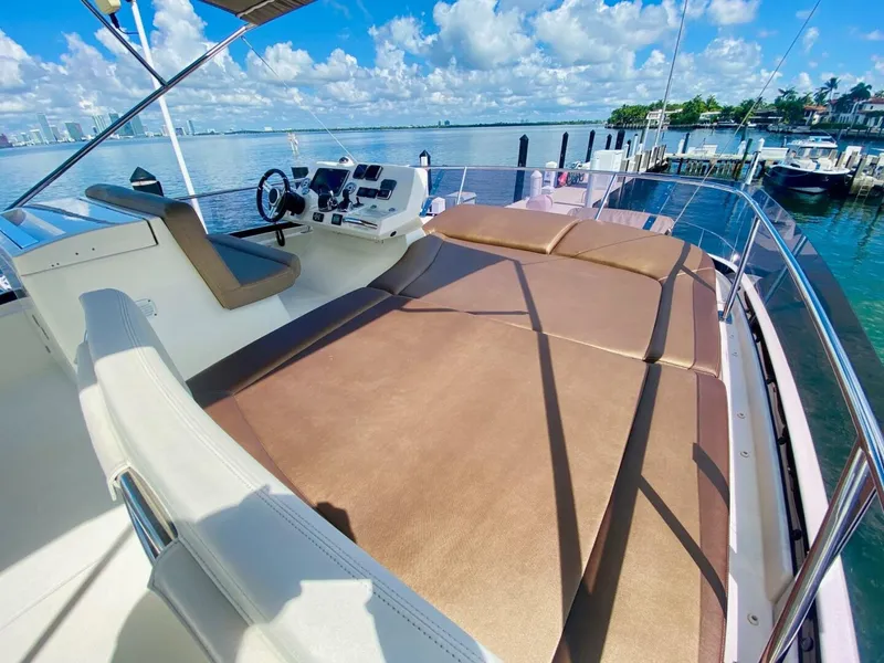 Slide: The Image of Prestige 500 2015 - 50