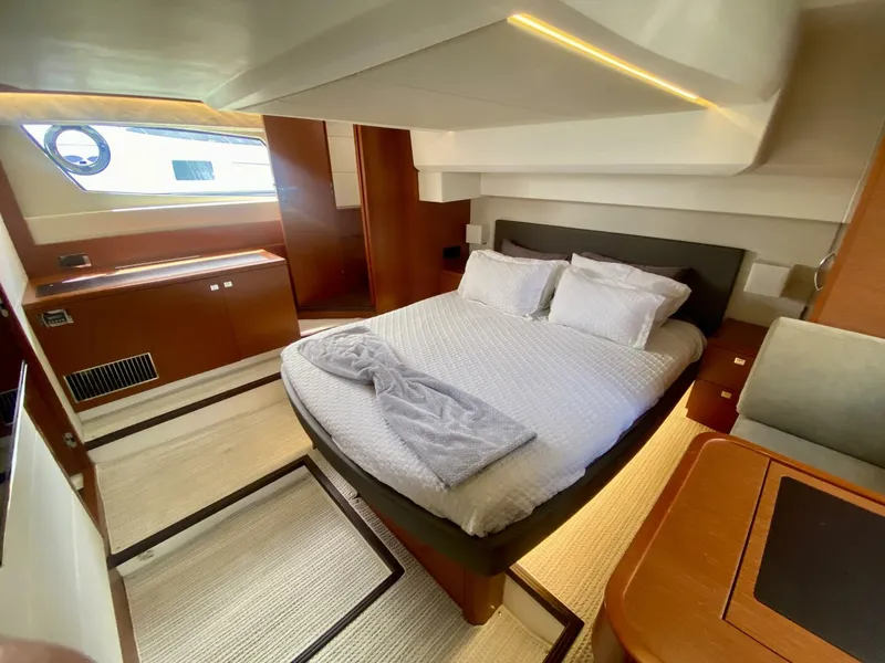 Slide: The Image of Prestige 500 2015 - 80