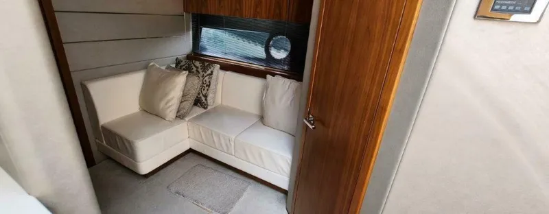 Slide: The Image of Sunseeker Predator 2018 - 17