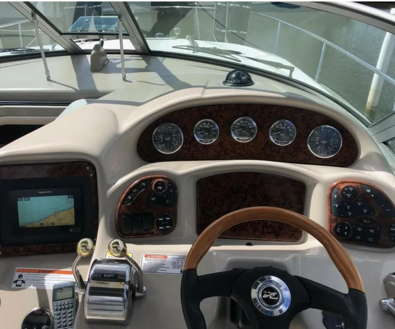 Slide: The Image of Sea Ray 320 Sundancer 2007 - 11