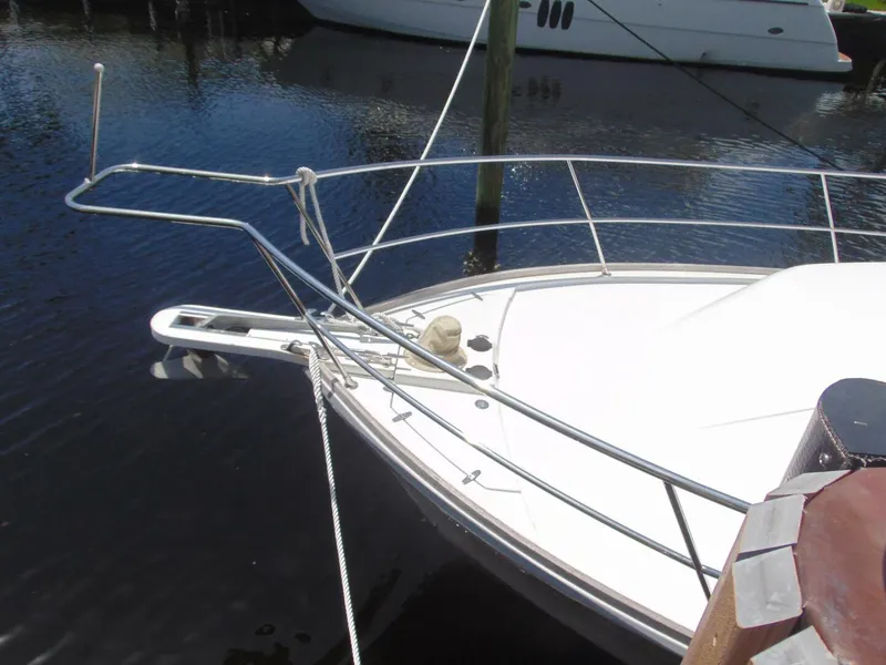 Slide: The Image of Sabre Flybridge 2004 - 6