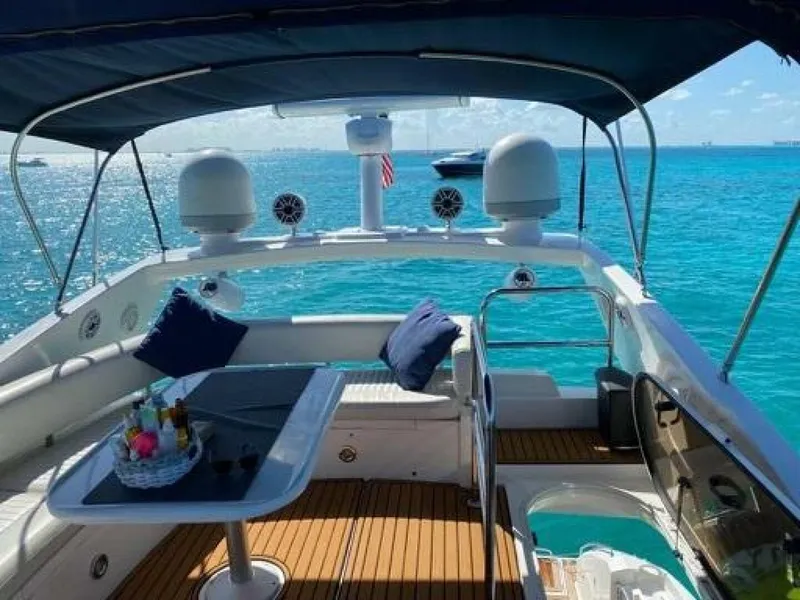 Slide: The Image of Sunseeker Manhattan 50 2006 - 14